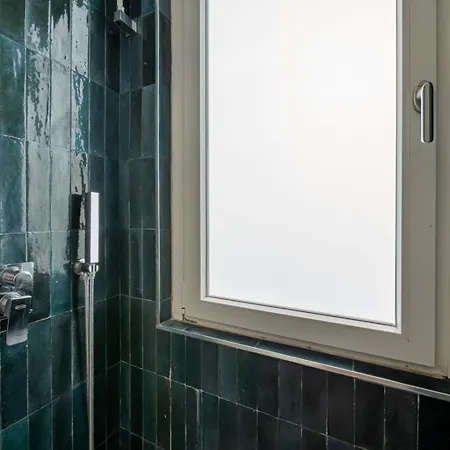 Apartment I-host - Cambiasi 8 *