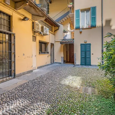 Garibaldi's Gem - La Vista *