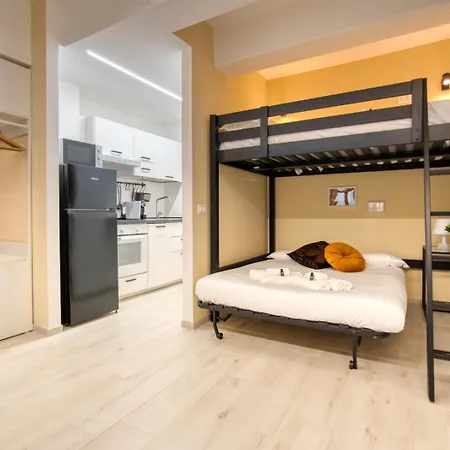 Lejlighed Hostmate - - Suzzani - Bicocca