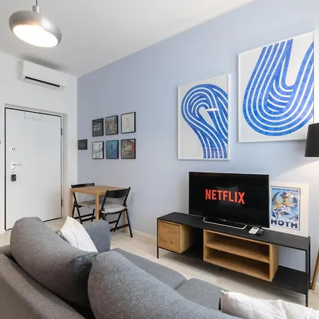 10 Groove - 10 Min From Linate Airport Apartment