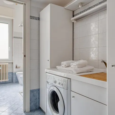 Hostmate - - Corso Garibaldi - Brera דירה *