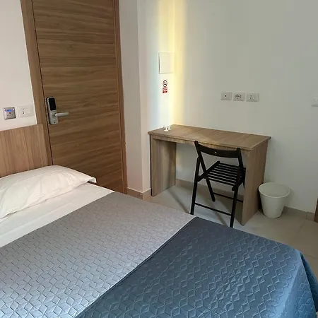 Brivio Hotell 2*