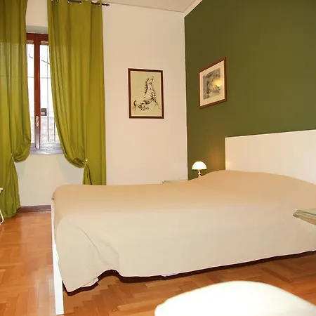 Bilocale Indipendente ミラノ