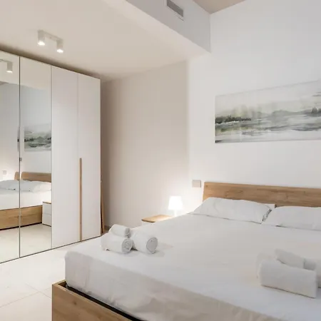 Monumentale M5 - 6 Ospiti & Famiglie Con 2 Bagni E Διαμέρισμα