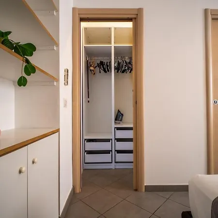 Navigli-centro Modern Flat Balcony Check-in H24 Milán