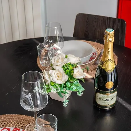 Navigli-centro Modern Flat Balcony Check-in H24