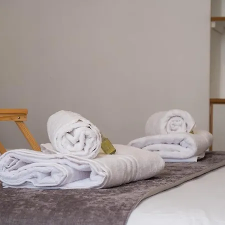 Navigli-centro Modern Flat Balcony Check-in H24 Appartamento