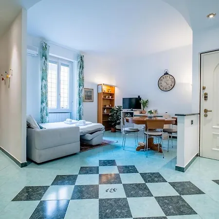 Apartmán Station-porta Nuova Pet Friendly 4 Pax Chek In H24