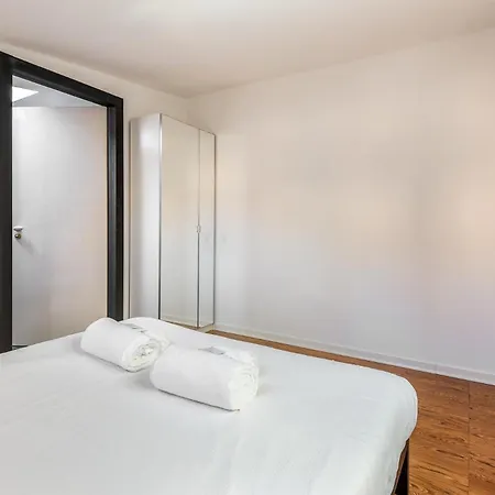 Duomo3'-skylight-idropool-private-cinema-freepark Апартаменты *