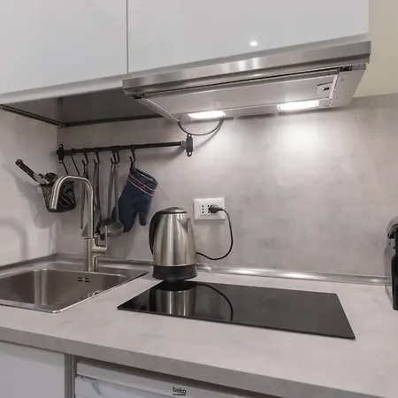 아파트 Corso Venezia With Double Bathroom And Balcony *