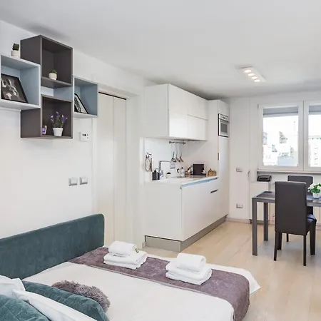 Navigli Panoramica Terrazzo Free Parking Ac Wifi *