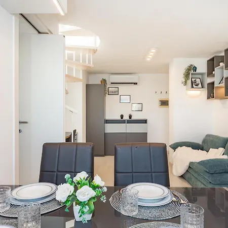 Navigli Panoramica Terrazzo Free Parking Ac Wifi 아파트 *