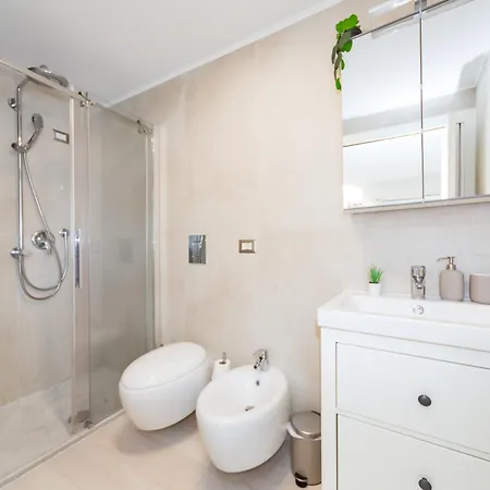 Navigli Panoramica Terrazzo Free Parking Ac Wifi 아파트 밀라노