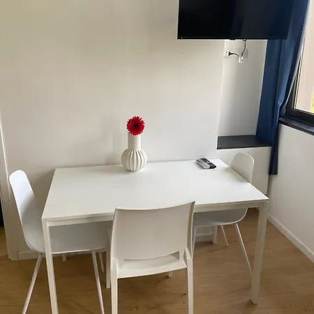 Appartement Stardust Padre Giuliani