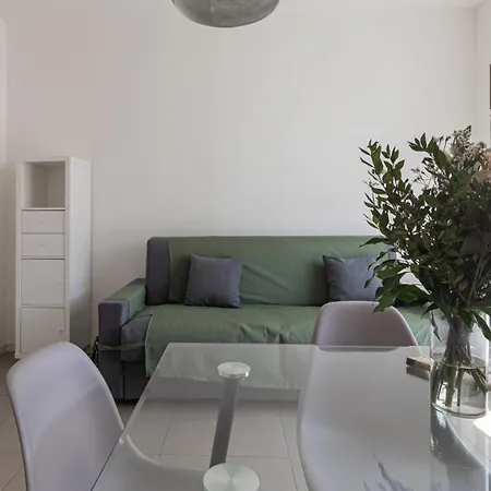 Апартаменты Italianway Comfort - Watt 8 *