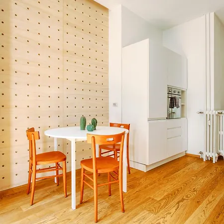 Appartamento Just Urban - 1br With Outdoor Space - 10 Min Duomo By Tram *