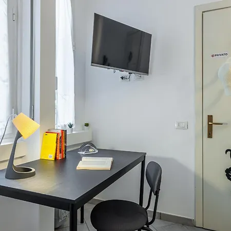 Apartament Maggie's House Citta Studi - 12min Fs