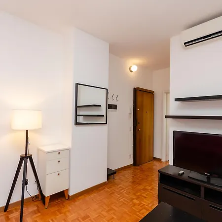 Vivimihome Gambara House 2 Minutes From The Metro *