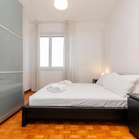 Vivimihome Gambara House 2 Minutes From The Metro Appartement Milaan