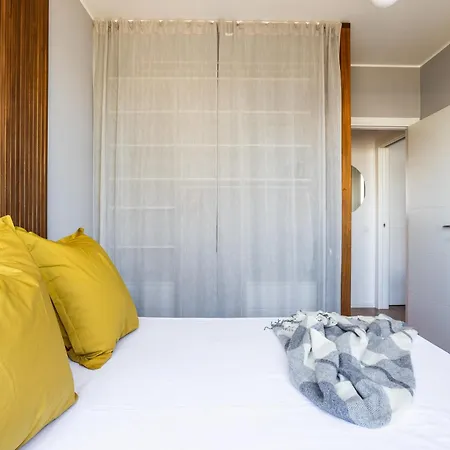 New Flat Near Ieo And Olympic Village Lejlighed *