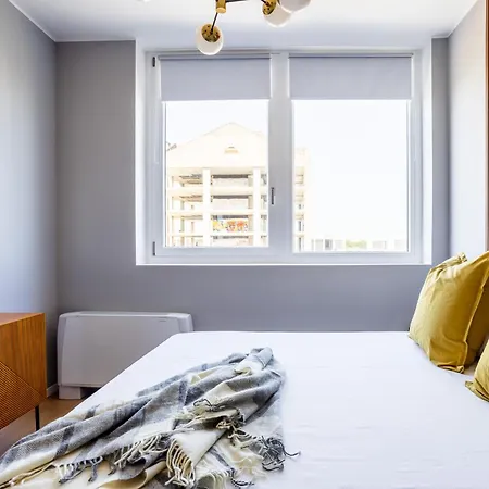 New Flat Near Ieo And Olympic Village *