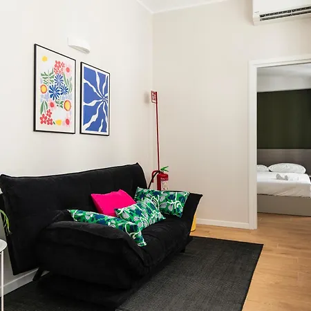 Youhosty - Zanella 68 Apartment