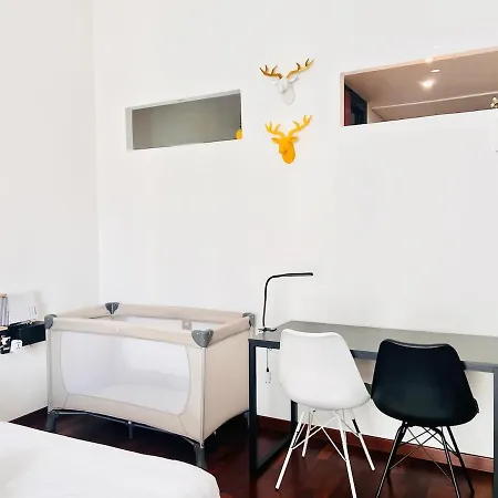 דירה Splendid Loft Duomo! מילאנו