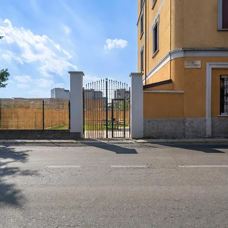 Ernesto Battaglia Holiday home Milan