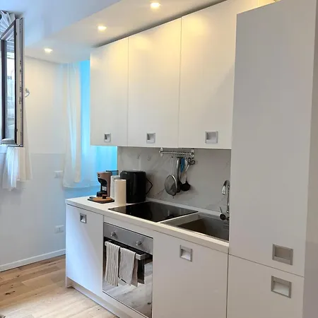 Welcome To Prestige Nel Cuore Di Apartament