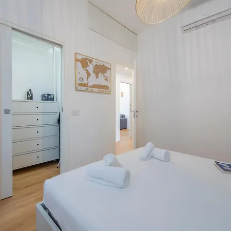 I-host Luxury - Veniero Apartment