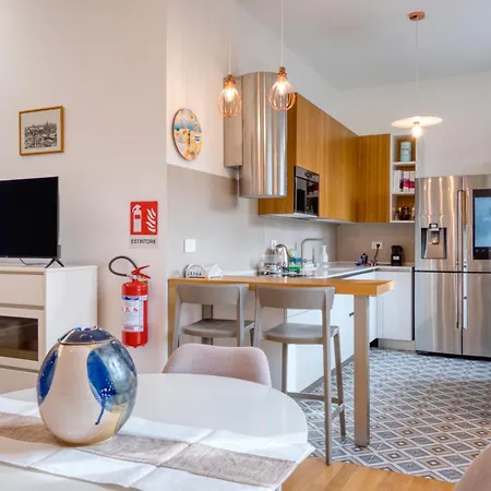 I-host Luxury - Veniero Apartment