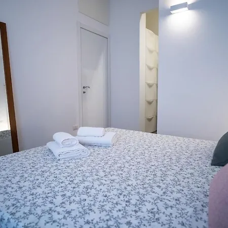 10 Min Linate M4 Argonne - Citta Studi Stylish Flat Апартаменты *