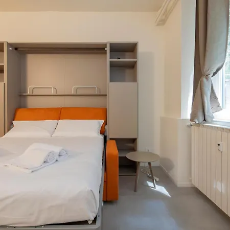 Апартаменты Goldoni House 6 Duomo M5 A Few Steps Away From The Subway *