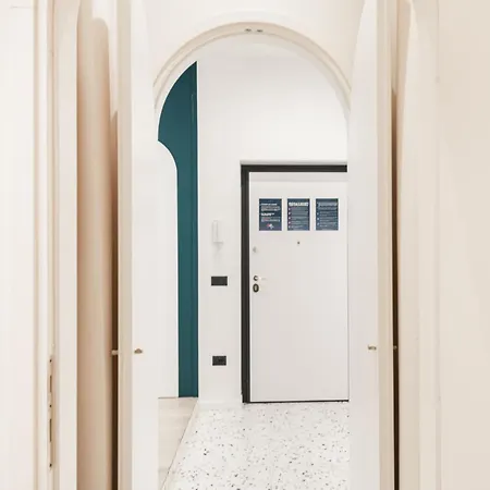 Easylife - - Borgonuovo 4 S - Centro Storico