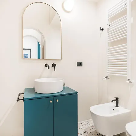 Easylife - - Borgonuovo 4 S - Centro Storico *