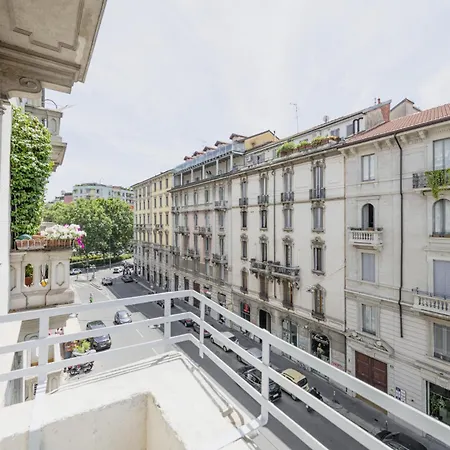 Easylife - - Plinio 35 - Porta Venezia Apartmán *