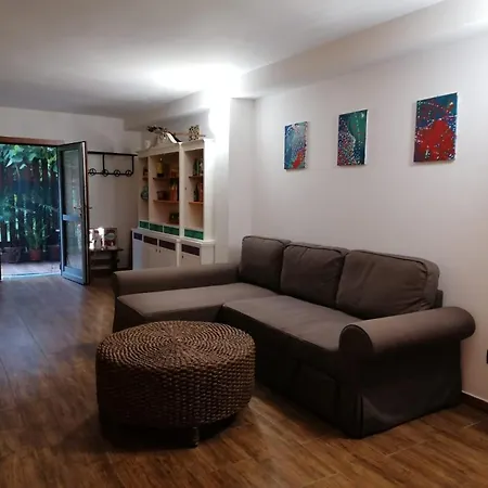 Open Space Naviglio * Milán