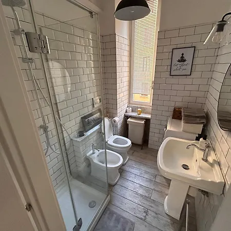 Two Steps From Station Apartment