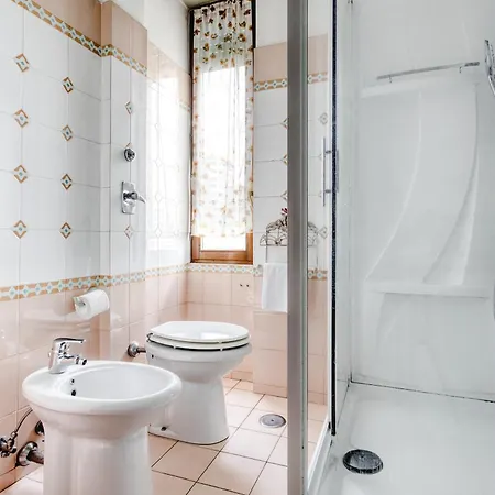 Domusmi Jenner 23 Lägenhet Milano