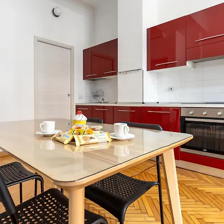 아파트 Elegant Near Bocconi *