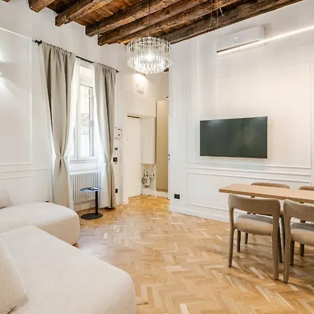 Elegant - Centro * Milan