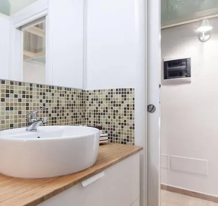 Stunning 2 Bedroom * Milan