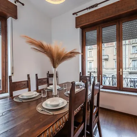 Boho Chic Retreat In Porta Romana Appartamento