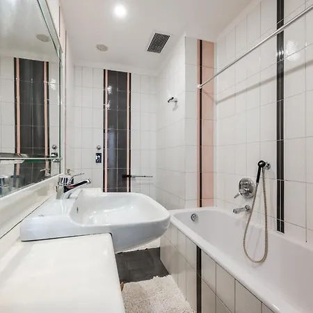 Boho Chic Retreat In Porta Romana