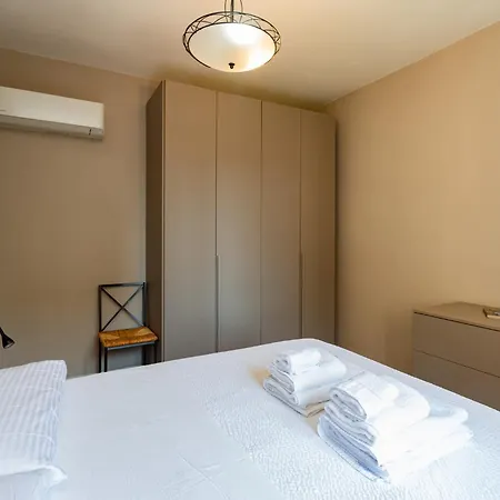 Alcuino5 Cozy And Quite Near Life By Hospity Appartement *