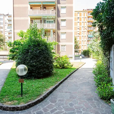 Appartement Alcuino5 Cozy And Quite Near Life By Hospity Milan