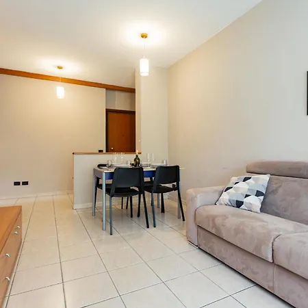 Alcuino5 Cozy And Quite Near Life By Hospity Appartement *