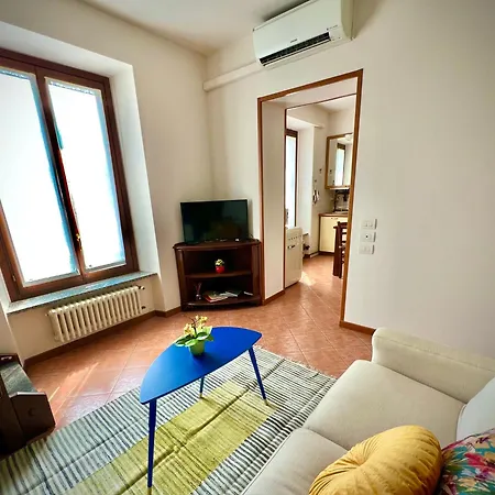 La Milanesina Apartment *