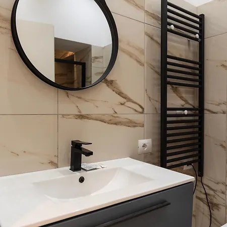 Apartman Youhosty - Montegani 2 *