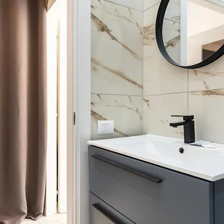 アパート Youhosty - Montegani 2